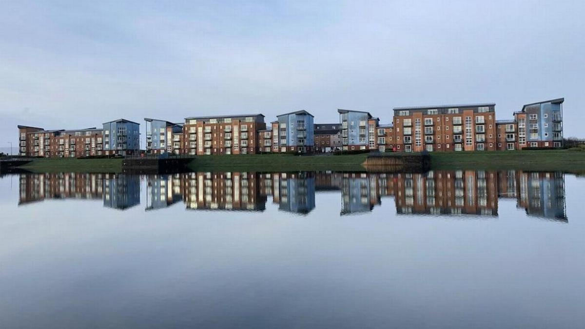 Sea View Apartment At The Beach! Llanelli Exterior foto